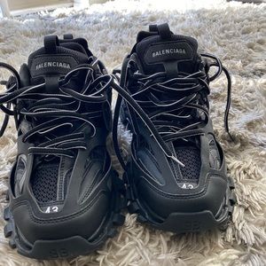 Balenciaga Track